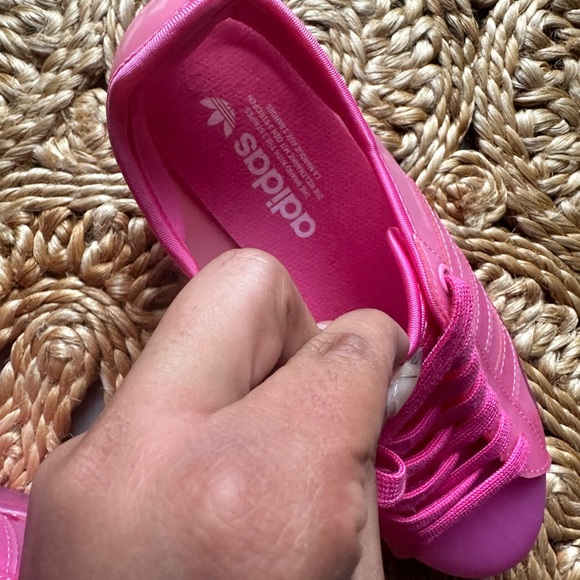 Rare limited Adidas pink jelly superstars. Size 7.5. Perfect condition. NWOT. - Picture 7 of 10